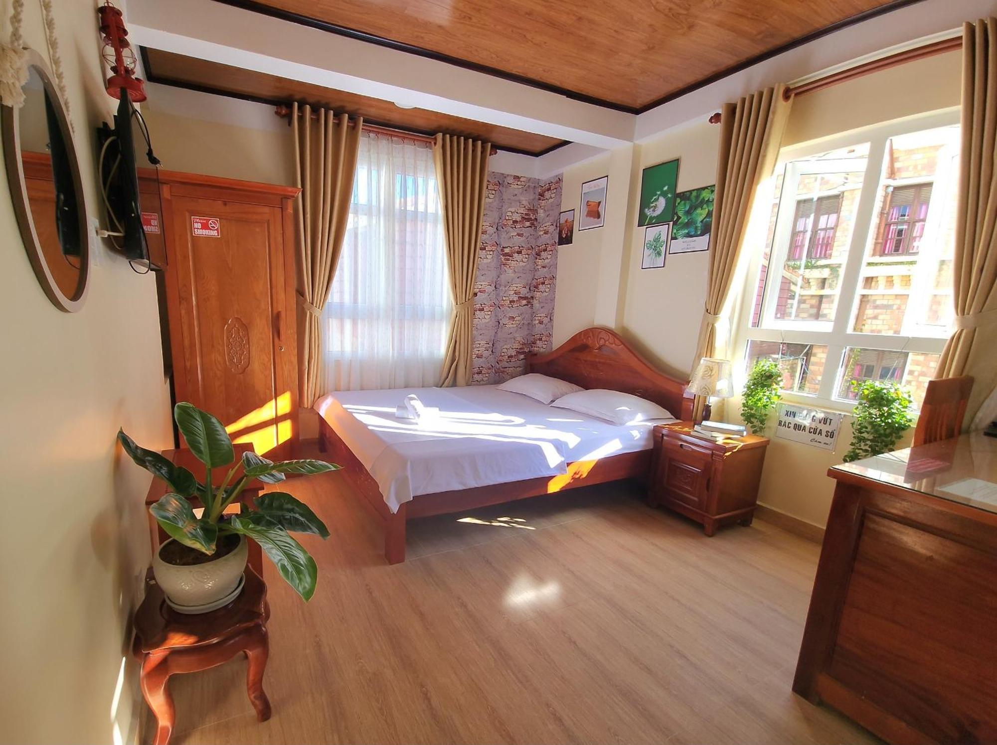 Binh Dao Hotel - Khach San Ngay Trung Tam Gia Re Νταλάτ Εξωτερικό φωτογραφία