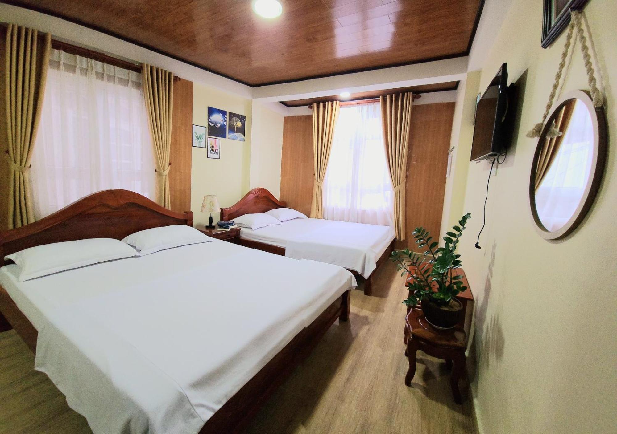 Binh Dao Hotel - Khach San Ngay Trung Tam Gia Re Νταλάτ Εξωτερικό φωτογραφία
