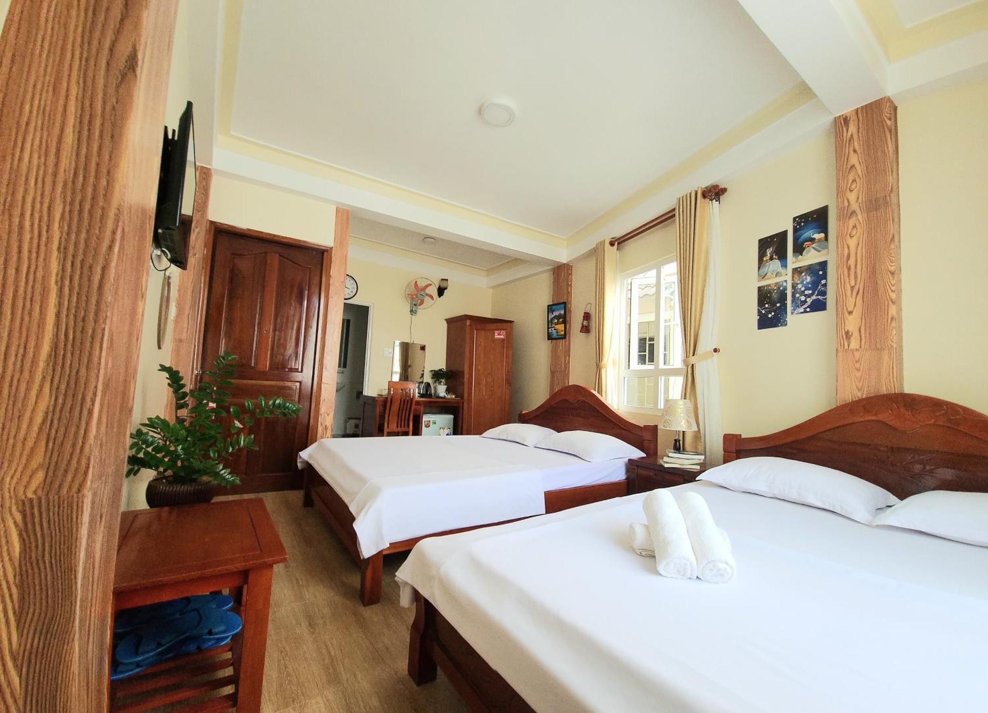 Binh Dao Hotel - Khach San Ngay Trung Tam Gia Re Νταλάτ Εξωτερικό φωτογραφία
