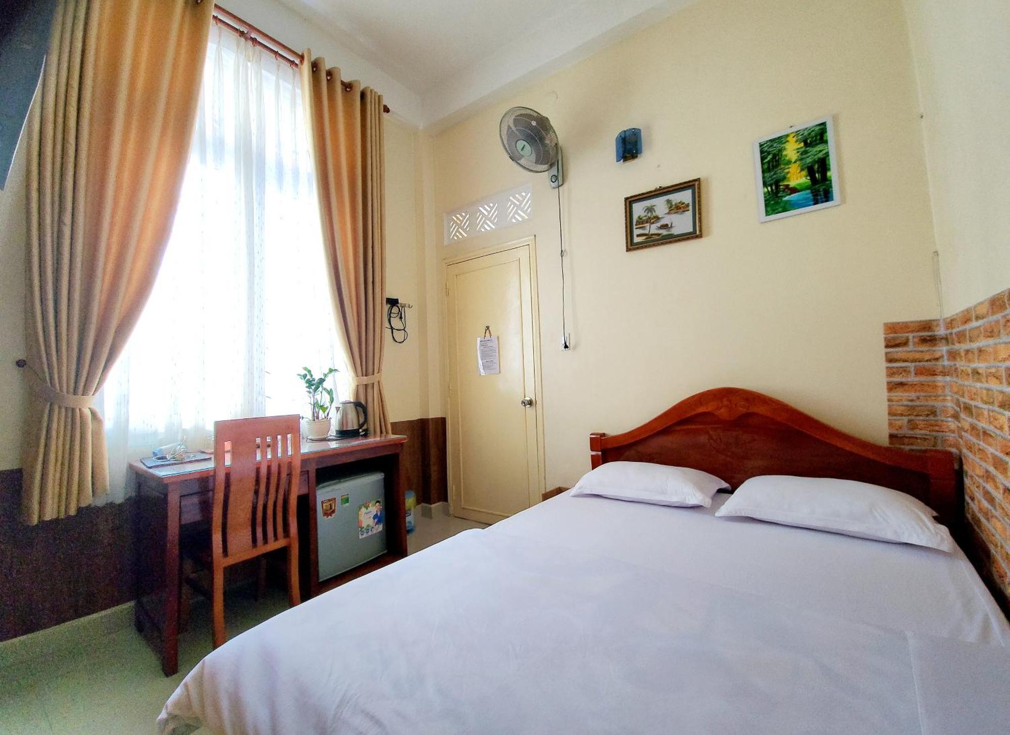 Binh Dao Hotel - Khach San Ngay Trung Tam Gia Re Νταλάτ Εξωτερικό φωτογραφία